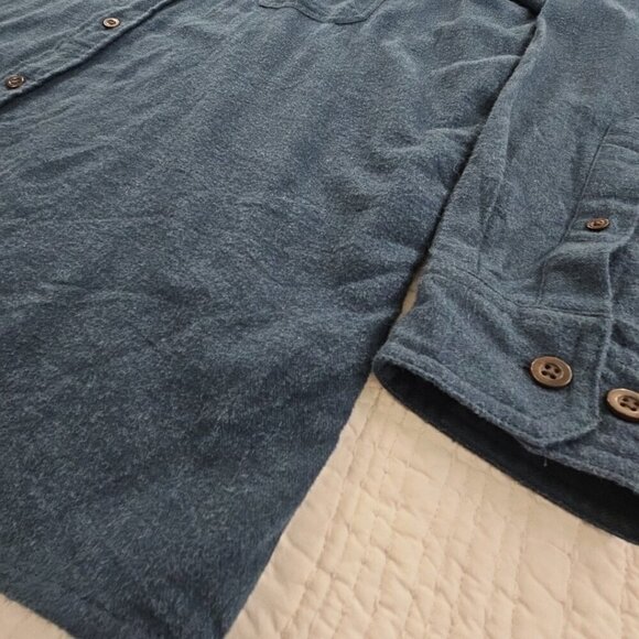 Red Head Brand Co. 2 Pocket Heavy Blue Flannel Shirt Men's 2XL Long Sleeve EUC - Picture 2 of 15
